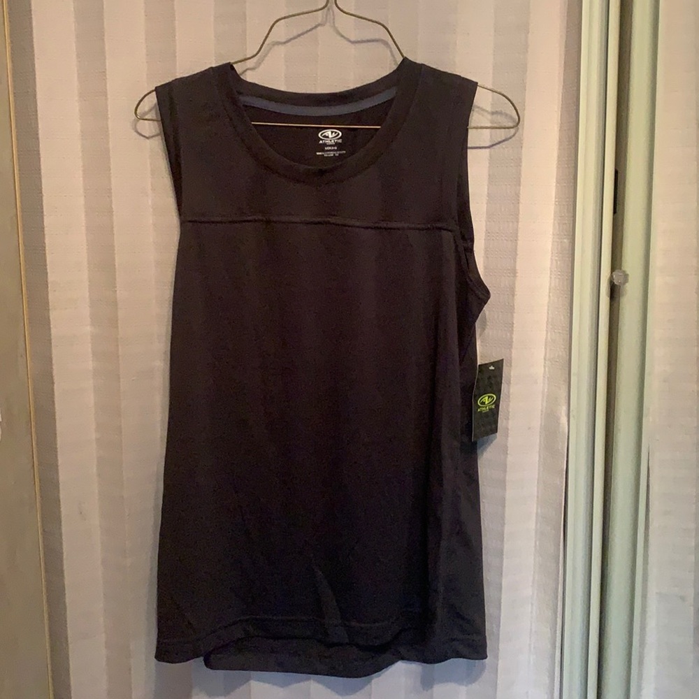 Athletic charcoal sleeveless running shirt